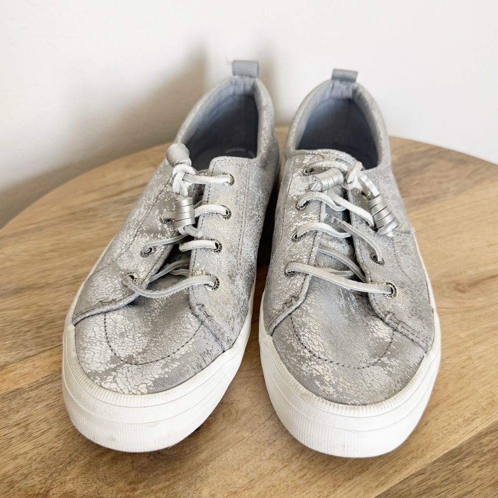 SPERRY CREST VIBE SILVER METALLIC PAINTED SLIP ON SNEAKERS SIZE 9.5 - Picture 3 of 8